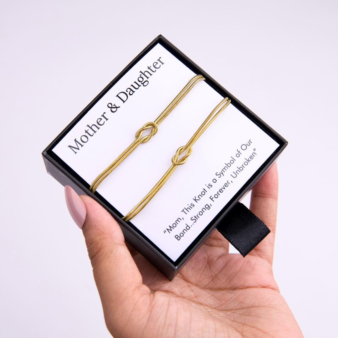Forever Knot Bracelet | Daughter & Mother
