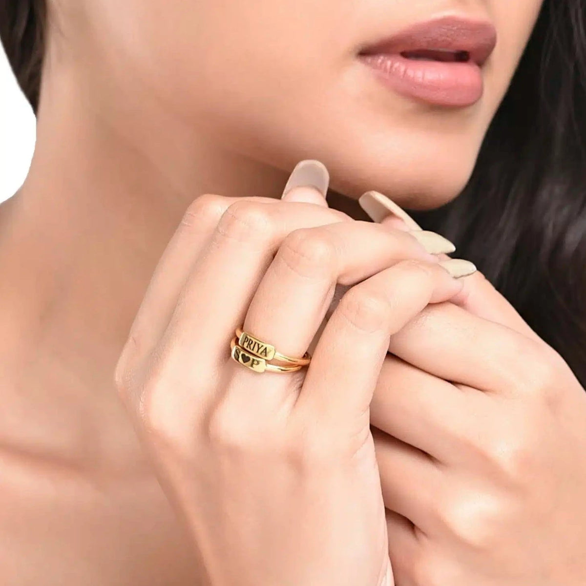Chic Name Plate Ring - Name Strings