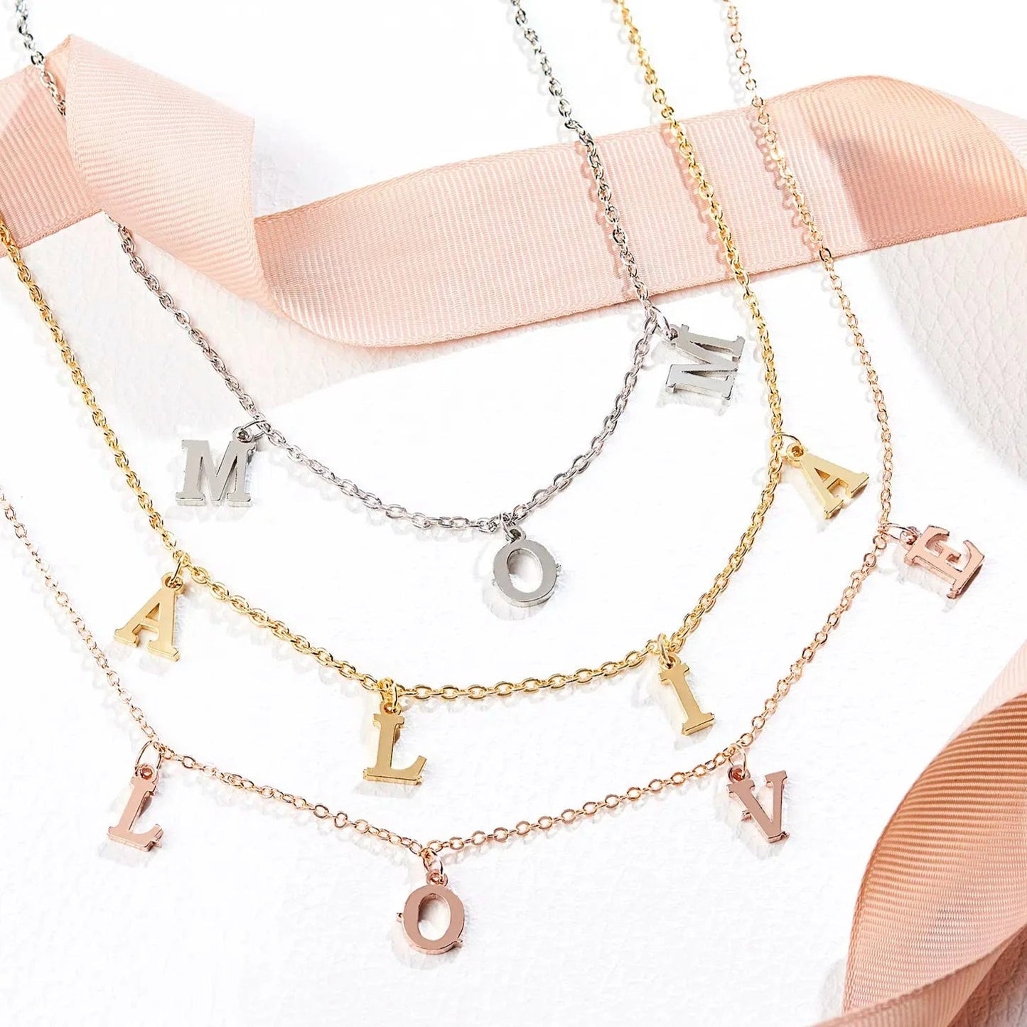Dainty Name choker - Name Strings