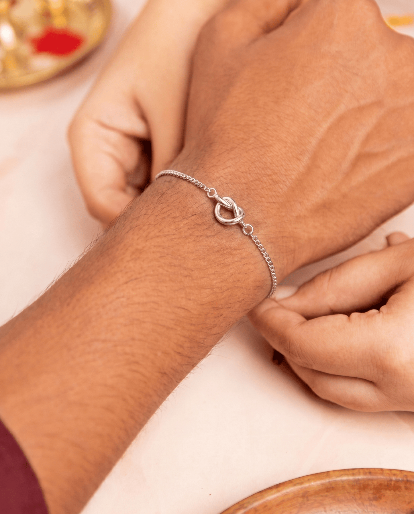 Heart Knot Rakhi | Adjustable & Unisex - Name Strings