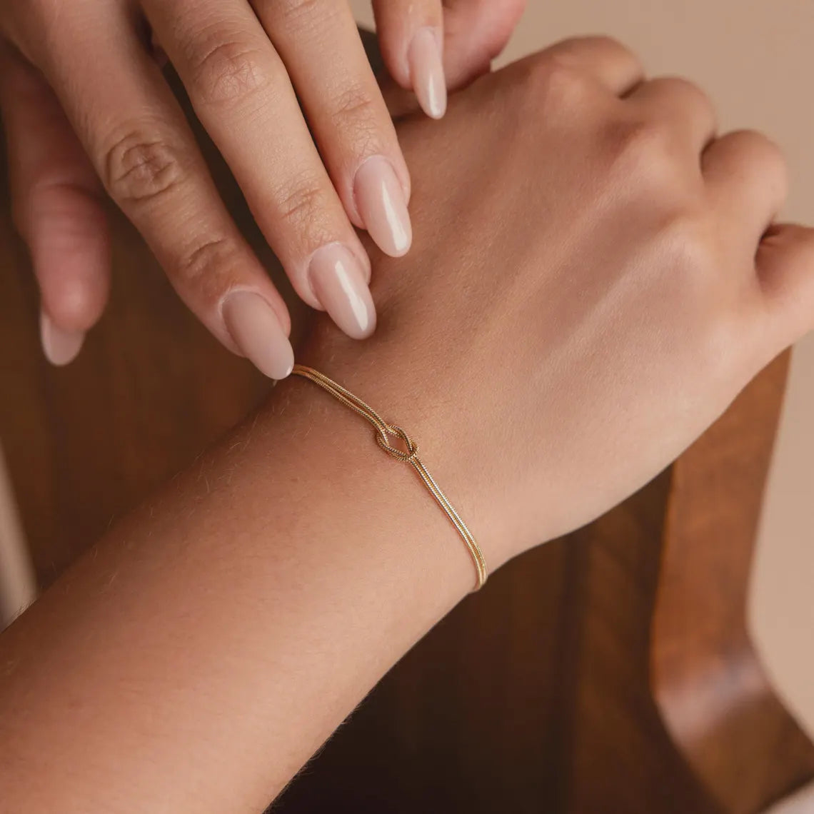 Forever Knot Bracelet | Daughter & Mother