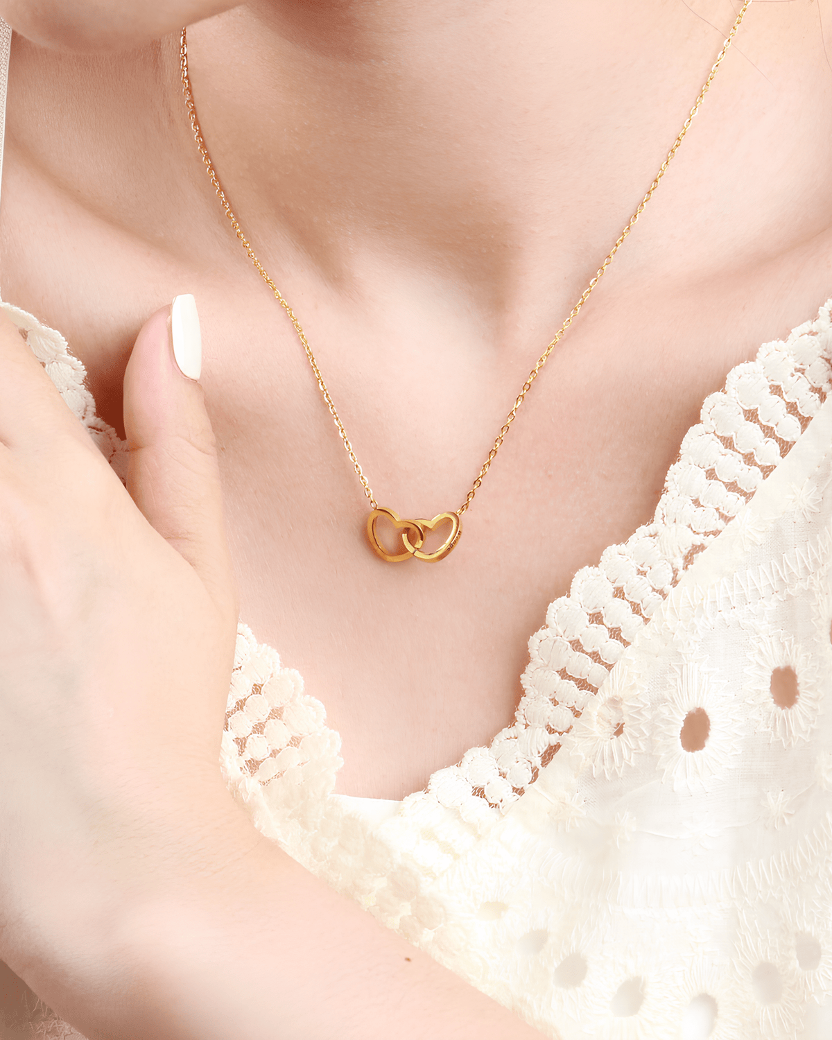 Original Preserved Rose Box & Premium Personalized Necklace - Name Strings
